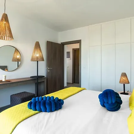 Mirage 4* עיר רודוס